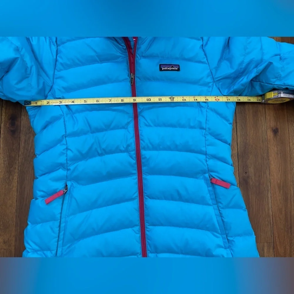 Patagonia Kids Bright Blue Puffer Jacket XL